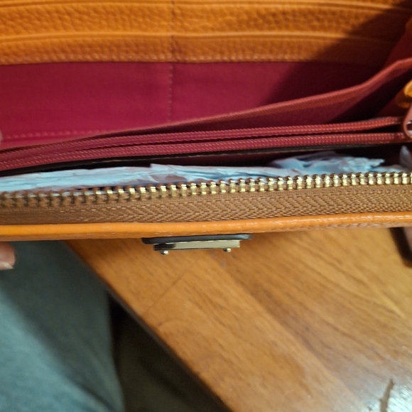 Dooney & Bourke Pebble Grain Large Zip Around Wristlet - Picture 15 of 16